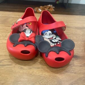 Mini Melissa Mickey and Minnie size 8